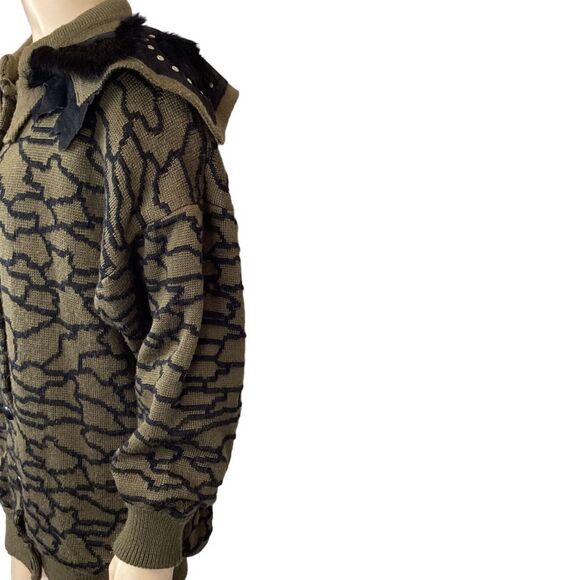 Vintage Andriano by i. Fatigati sweater medium Fur & leather accents fully lined - Picture 9 of 11